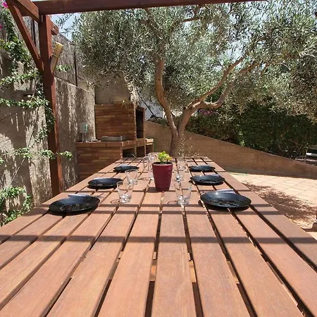 Nature & Tranquility Only 25km From Barcelona Villa Torrelles De Llobregat