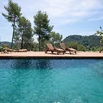 Nature & Tranquility Only 25km From Barcelona Villa
