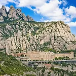 Nature & Tranquility Only 25km From Barcelona Villa *
