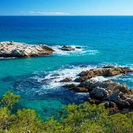Nature & Tranquility Only 25km From Barcelona فيلة *
