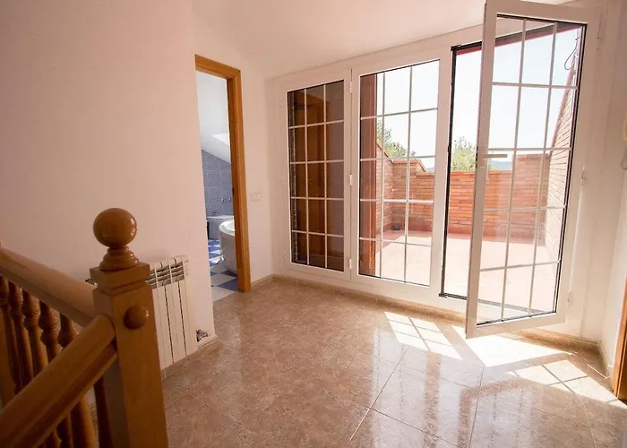 Nature & Tranquility Only 25km From Barcelona Torrelles De Llobregat